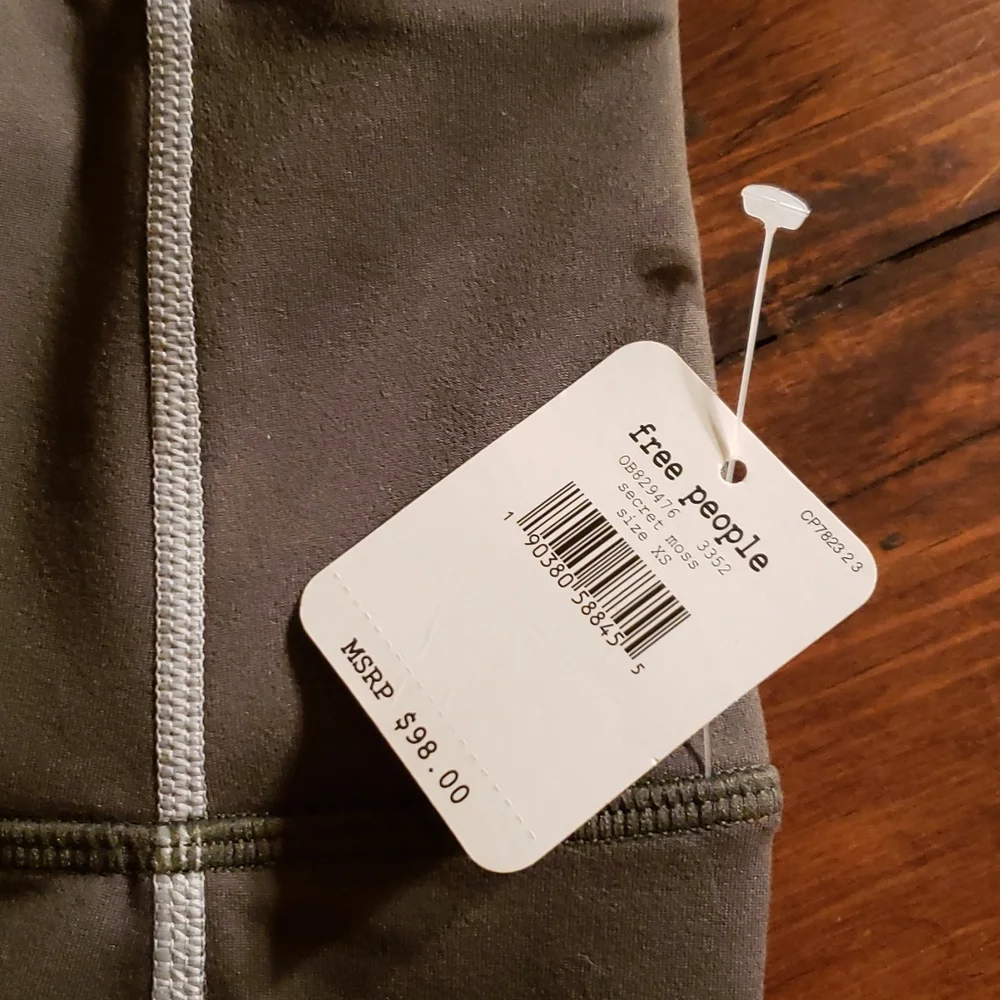 Free People Movement by Free People You're a Peach Leggings - size XS